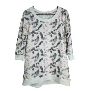 Eyeshadow Feather Print Sweatshirt Women's Size L Pink Gray Crew Neck